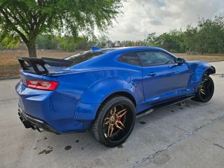 2017 Chevrolet Camaro 1SS - Exterior Rear Right Corner Image